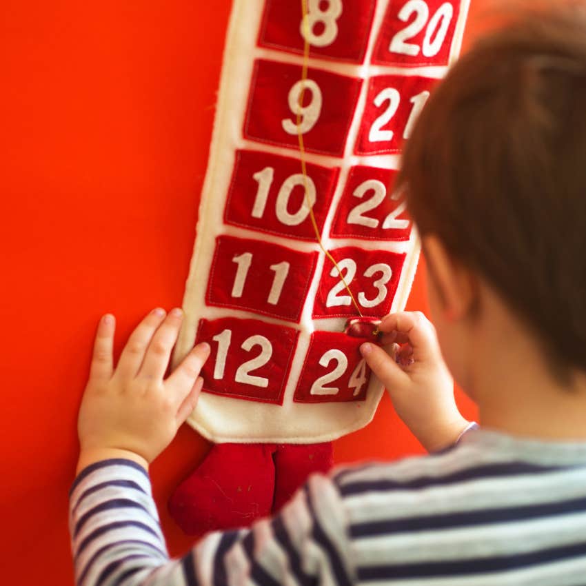 little boy made his mom an advent calendar so she wouldn't go without