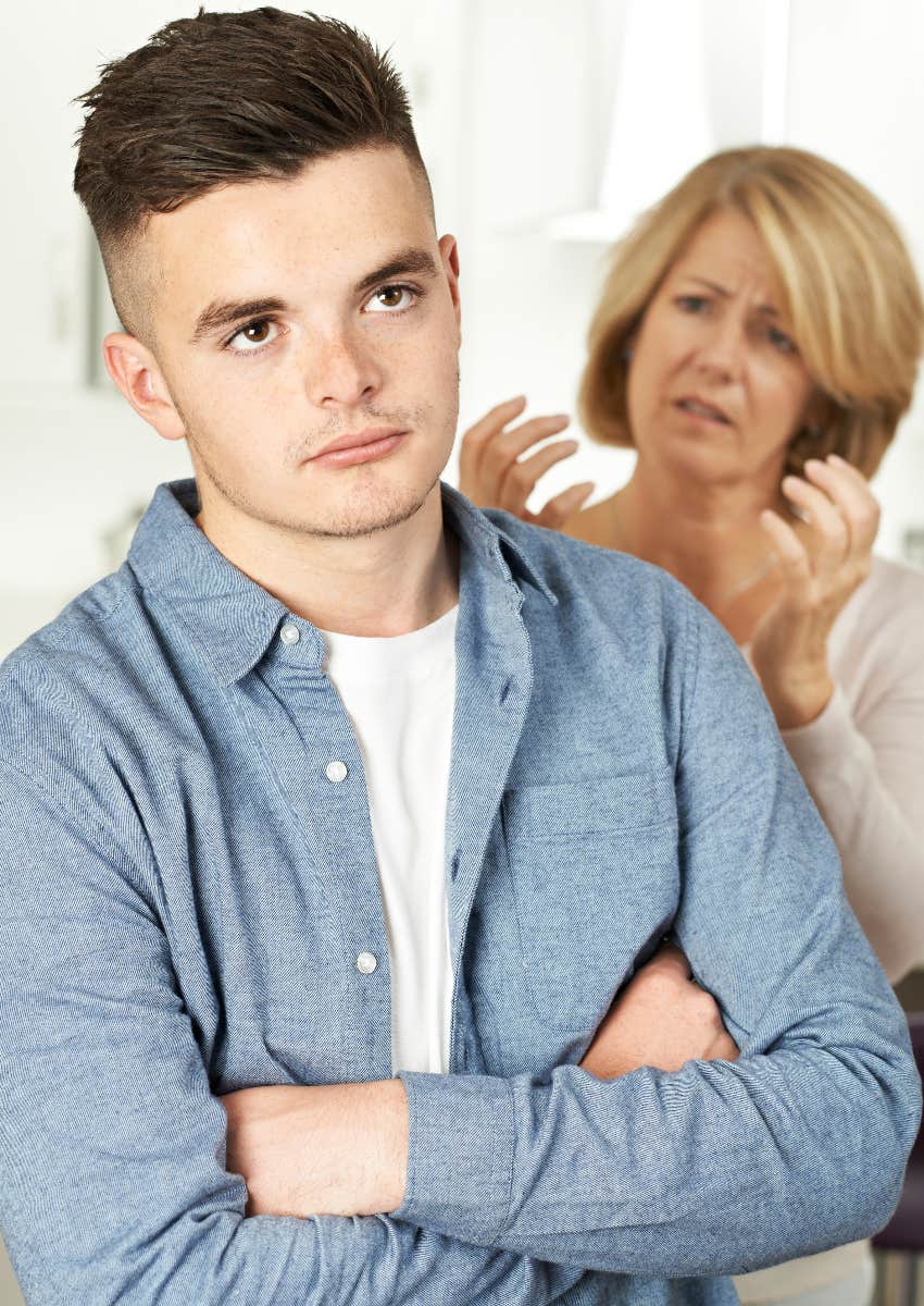 mom gives her son's college fund to his ex girlfriend he broke up with after finding out she was pregnant