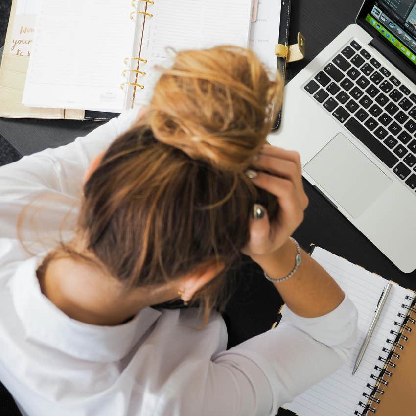 5 Red-Flag Signs Your Boss Is Taking Advantage Of You