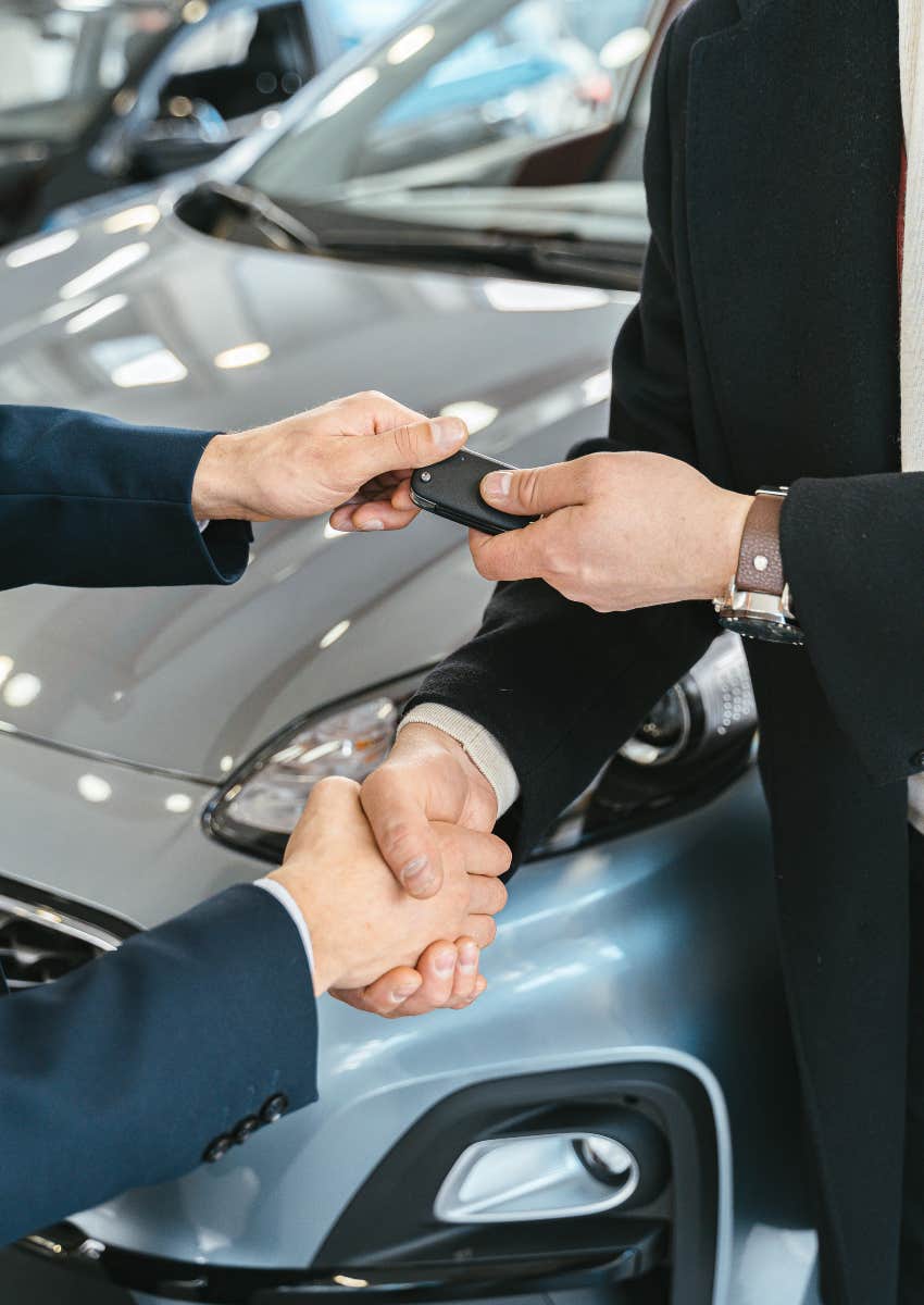 Dad Proposes Selling Younger Daughter&amp;apos;s Car To Pay Older Daughter&amp;apos;s Tuition